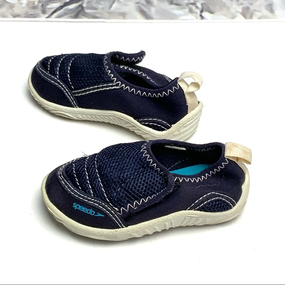 Speedo Navy Velcro Water Shoes Toddler 5/6 Sm